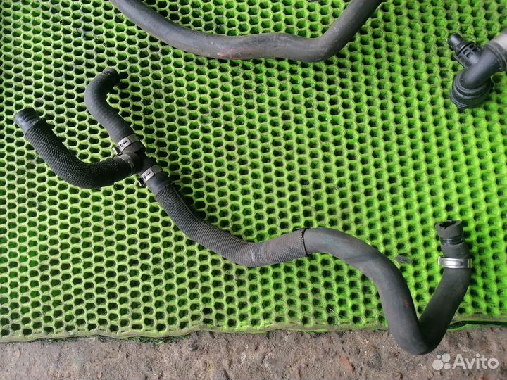 Шланг охлаждения на BMW X5 F15 F85 (2013-2018) 4,4