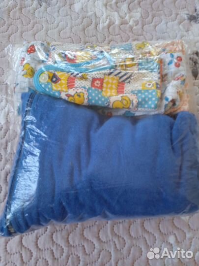 Пакет с вещами