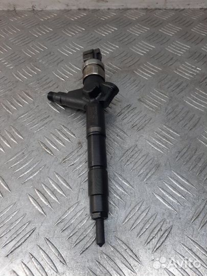 Форсунка Nissan X-Trail внедорожник 5 дв. 2.2