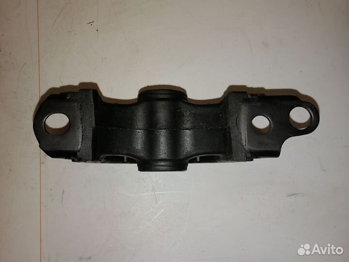 Подушка двигателя Honda