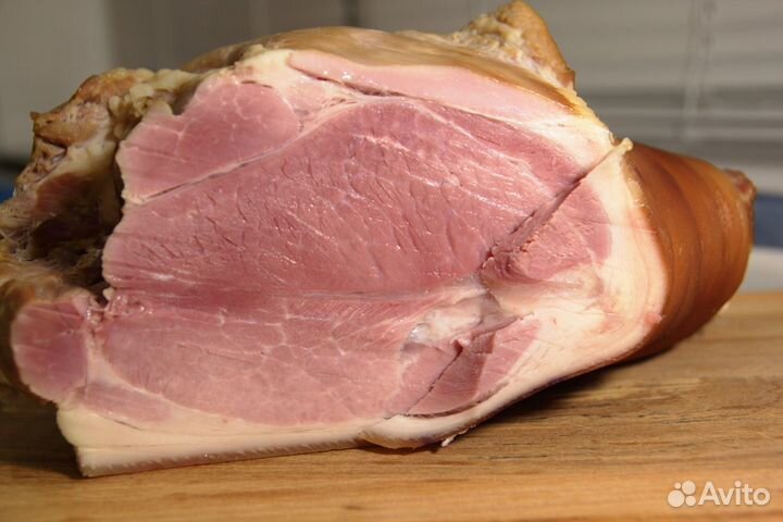 Мясные деликатесы,колбасы,копчености