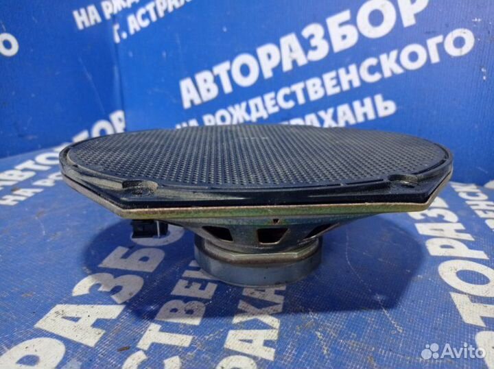 Динамик Ford F350 пикап V8 2005