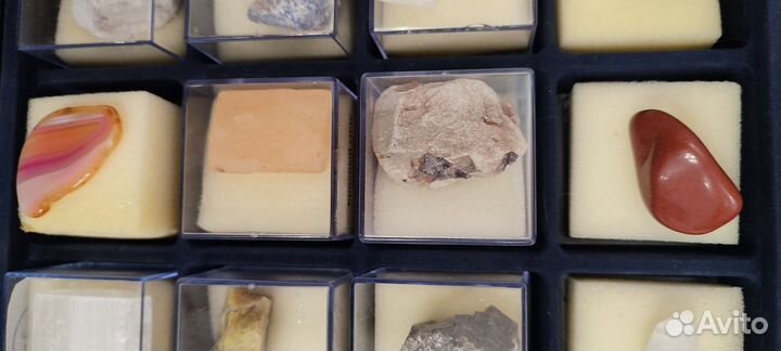 Камни и минералы коллекция