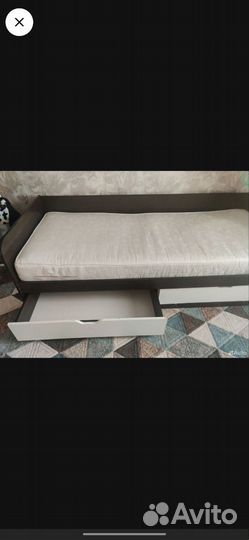 Кровать односпальная