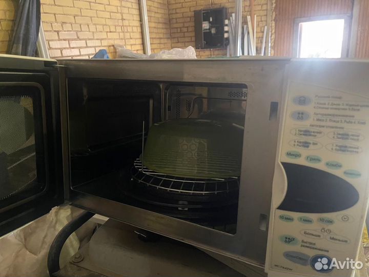 Микроволновая печь lg