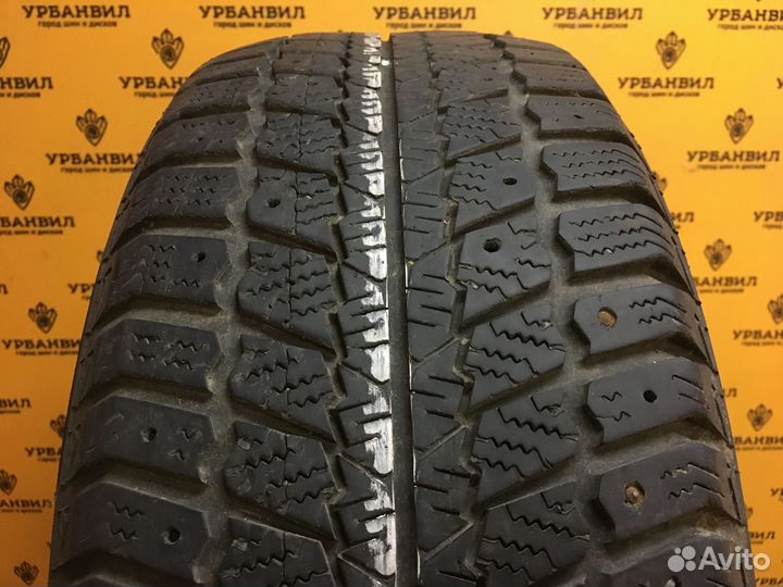 Matador MP 50 Sibir Ice 215/55 R16 93T