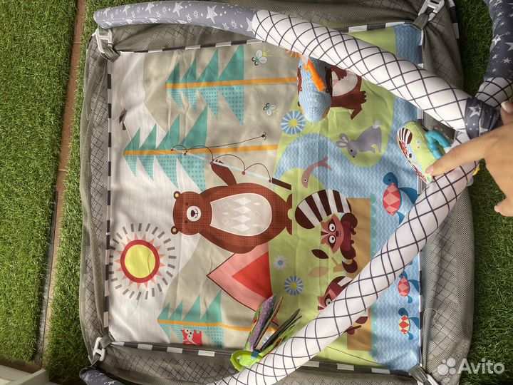 Развивающий коврик для новорожденных