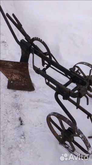 Конный плуг