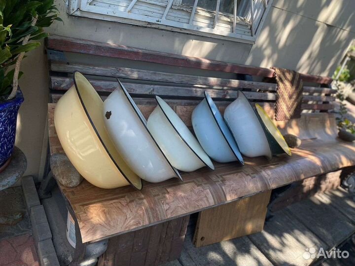 Тазик эмалированный