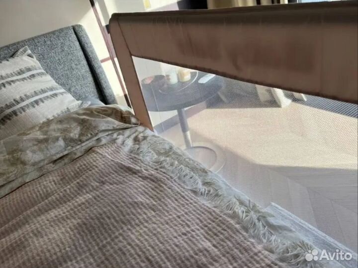 Бортик на взрослую / детскую кровать