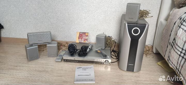 Домашний кинотеатр караоке Samsung HT-KD800T