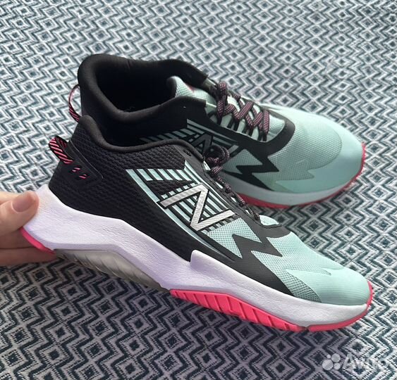 Кроссовки new balance 2 пары