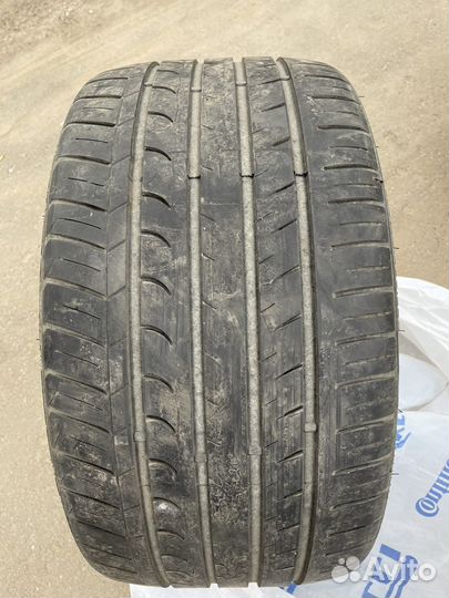 Blacklion BU66 Champoint 245/35 R19 и 275/30 R19