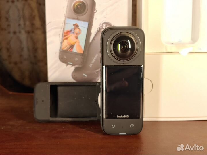 Экшн-камера Insta 360 x3 5.7к 360 VR + защита