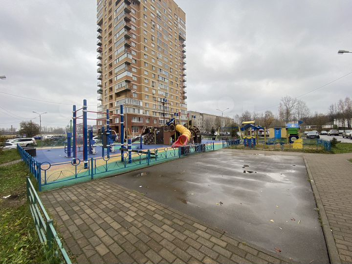 2-к. квартира, 50 м², 2/13 эт.