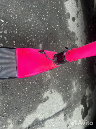 Электросамокат neoline t24