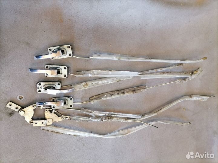 Ручки двери салонная с тягой Волга 31105,3110,3102