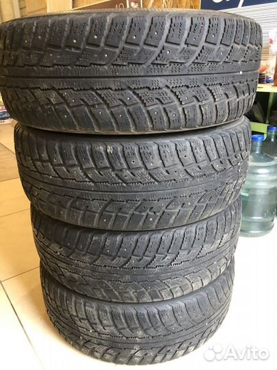 Kumho I'Zen RV Stud KC16 225/65 R17 106T