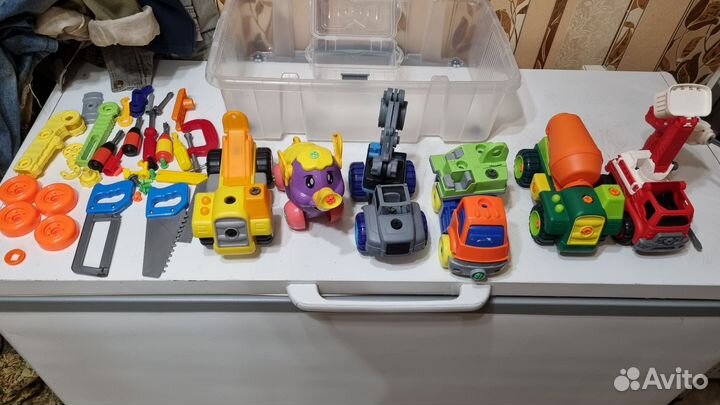 Машинки конструкторы с шуроповертом + слоник