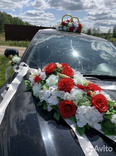 Свадебные украшения на машину