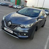 Renault Kadjar 1.3 AMT, 2021, 62 126 км, с пробегом, цена 1 950 000 руб.