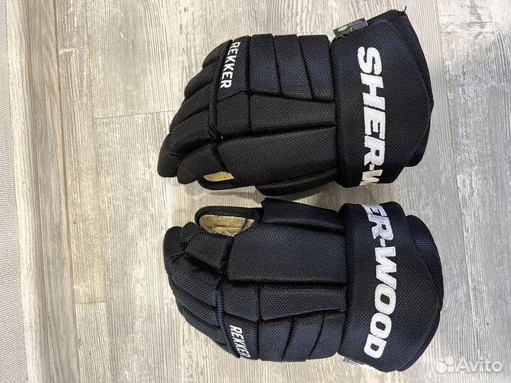 Краги хоккейные 13