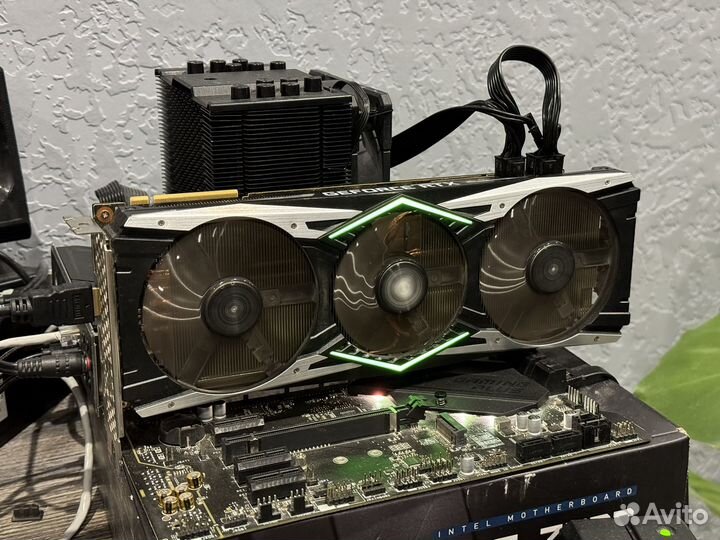 Видеокарта GeForce RTX 2080 8gb Gainward