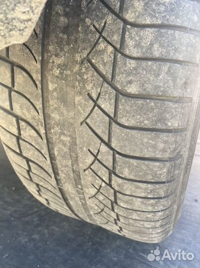 Nokian Hakka Z 255/50 R19