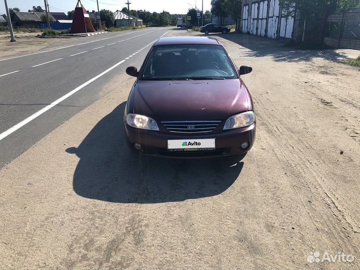 Kia Spectra 1.6 МТ, 2008, битый, 165 819 км