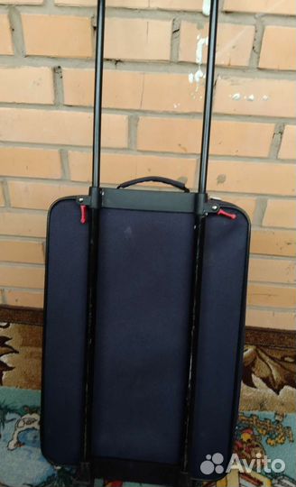 Чемодан детский 46х32