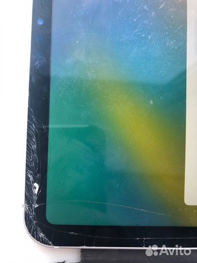 Планшет iPad Pro(11) Cellular 256 Гб с чехлом-клав