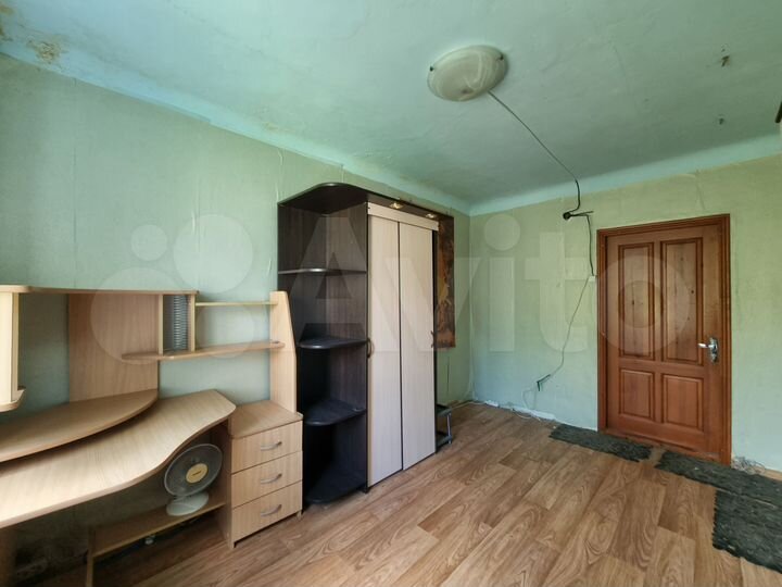 Комната 13 м² в 6-к., 3/5 эт.