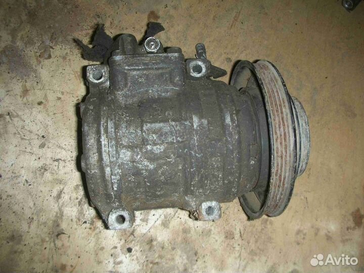 Компрессор системы кондиционирования Toyota Coroll