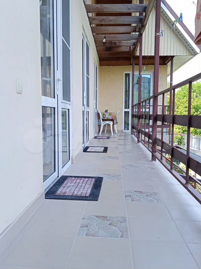 Дом 181 м² на участке 4 сот.