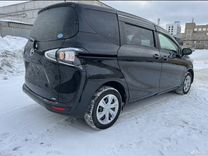 Toyota Sienta 1.5 CVT, 2020, 46 000 км, с пробегом, цена 1 700 000 руб.