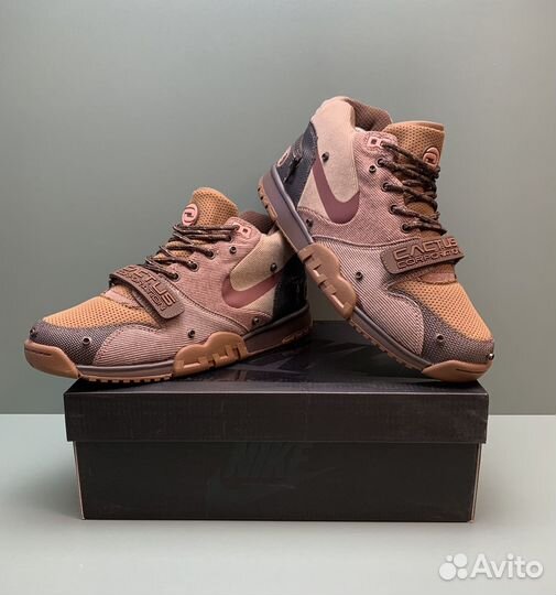 Кроссовки Nike Air Trainer 1 SP x Travis Scott