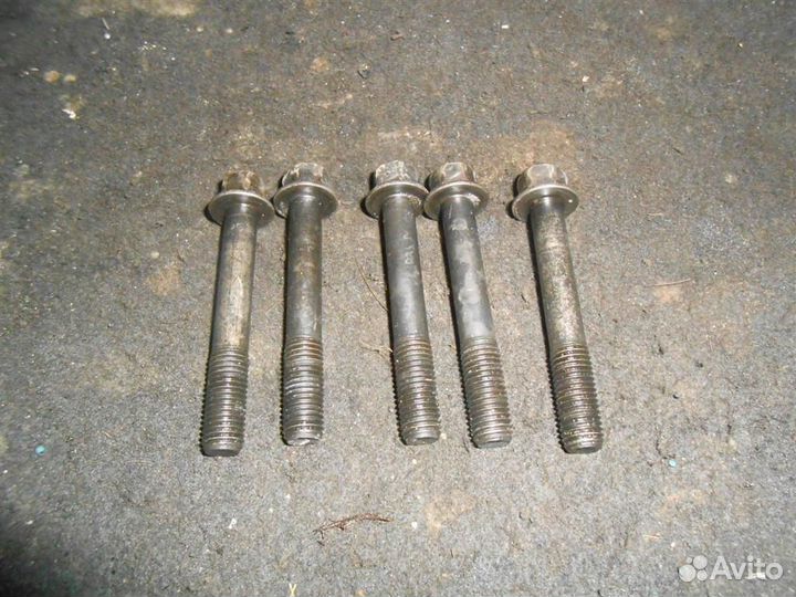 Болт бугеля коленвала Mazda Familia BF(85-87)