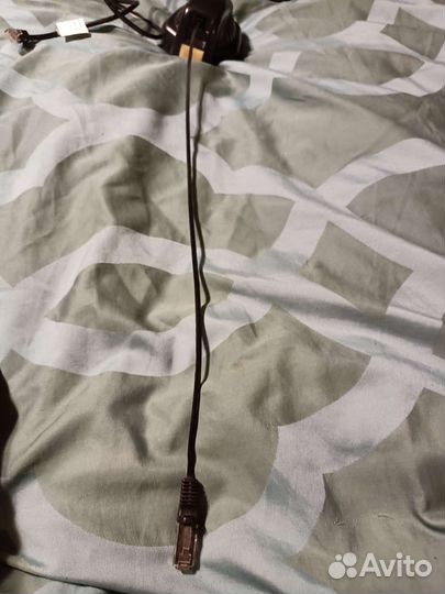 Держатель для интернет кабеля для стола Teleadapt