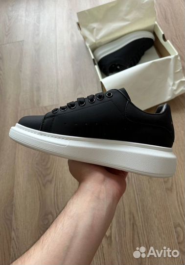 Кеды Alexander Mcqueen Черные