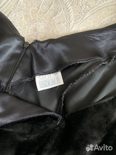 Нарядное платье бархатное 44-46