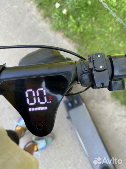 Самокат электрический Midway i max