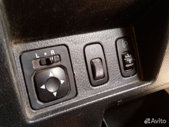 Накладка панели приборов mitsubishi outlander 1