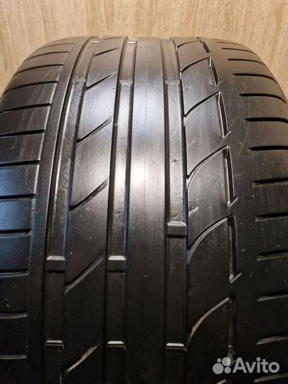 Bridgestone Potenza S001 245/40 R20 и 275/35 R20 99Y