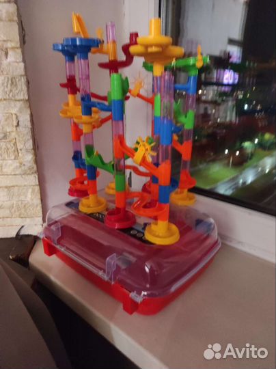 Лабиринт с шариками