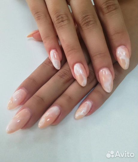 Наращивание ногтей,педикюр
