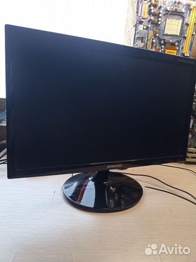 Samsung syncmaster s20b300