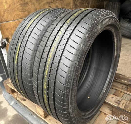 Bridgestone Turanza T005 245/45 R20