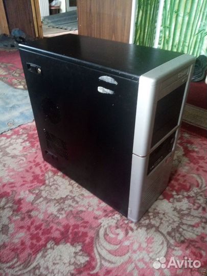 Компьютер системный блок