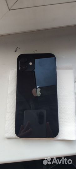 iPhone 12, 64 ГБ
