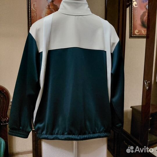 Спортивный костюм женский